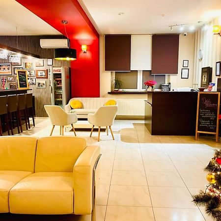 Hotel Seven 7 Kaliszki Kültér fotó
