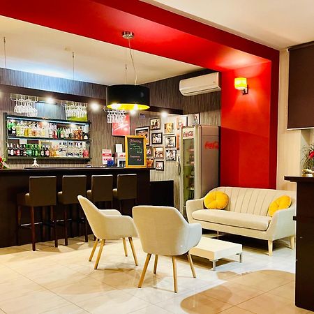 Hotel Seven 7 Kaliszki Kültér fotó