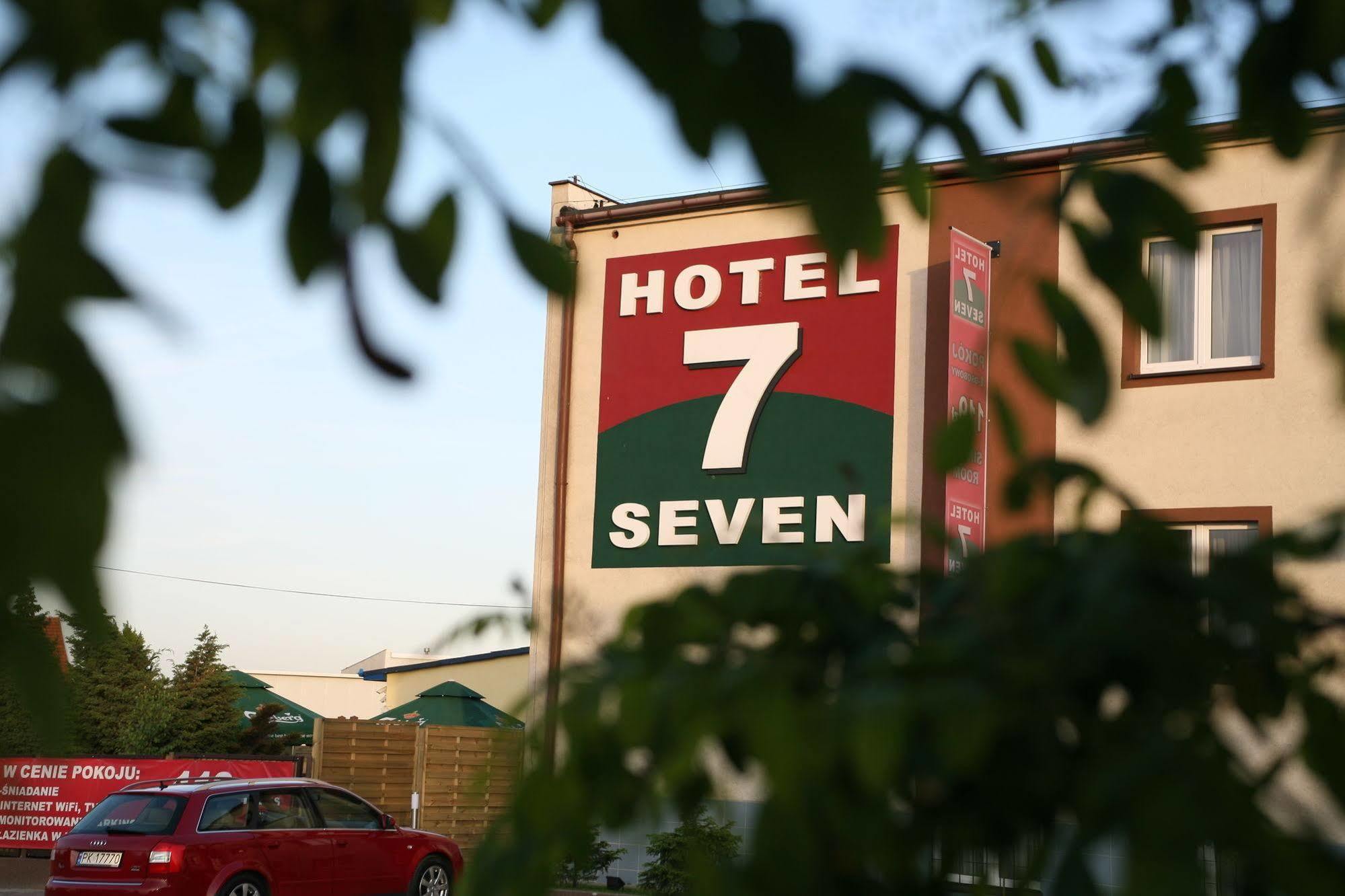 Hotel Seven 7 Kaliszki Kültér fotó