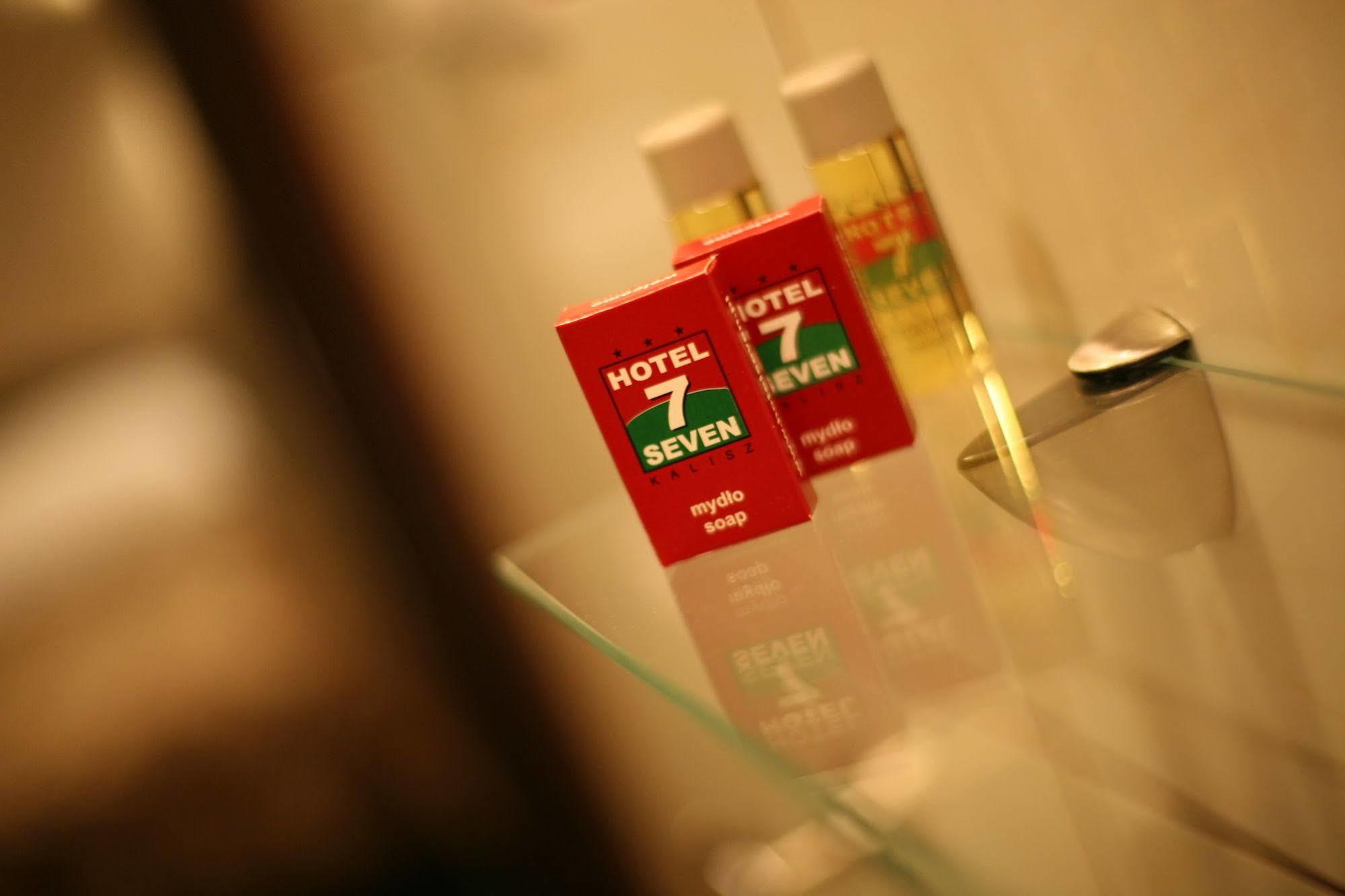 Hotel Seven 7 Kaliszki Kültér fotó