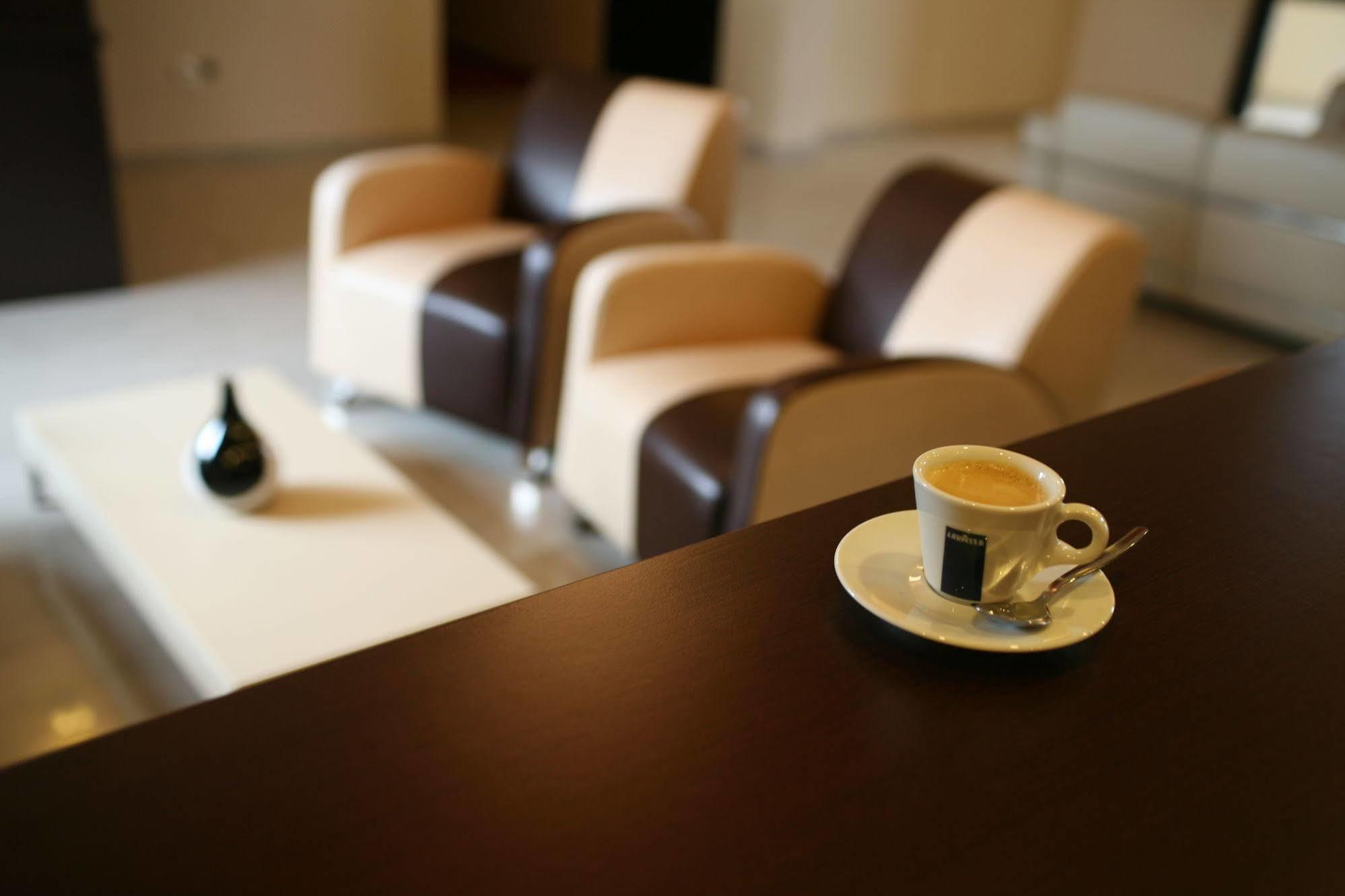 Hotel Seven 7 Kaliszki Kültér fotó