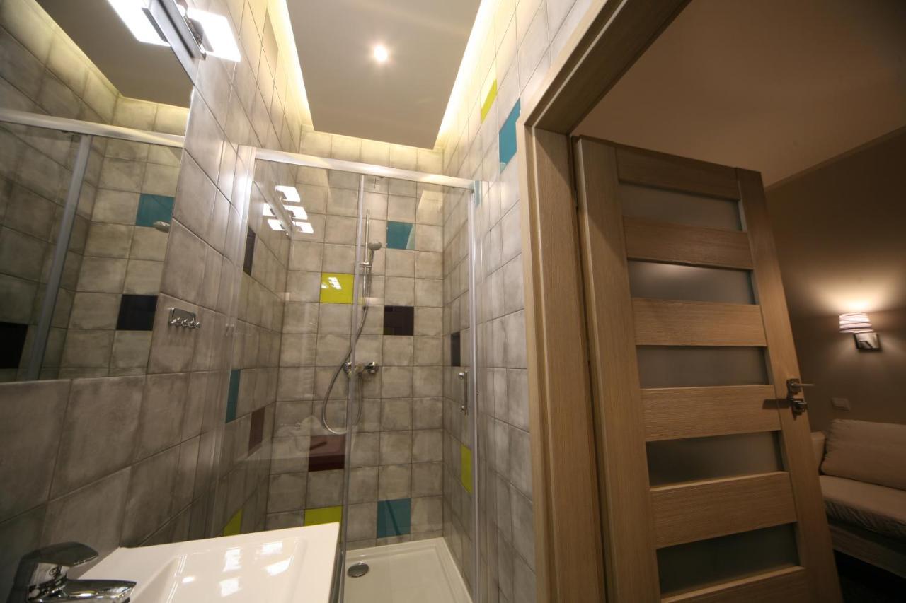 Hotel Seven 7 Kaliszki Kültér fotó